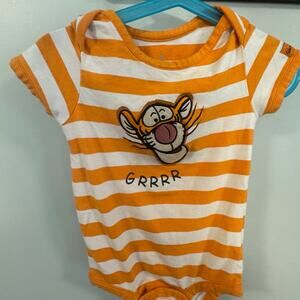 Tigger Bodysuit Disney Parks Walt Disney World 18 months Winnie the Pooh